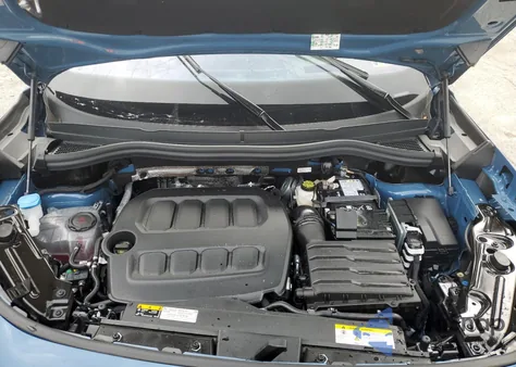 2025 Volkswagen Tiguan Sel R-Line Black z USA, uszkodzony, nr VIN 3VVLR7RM7SM054818